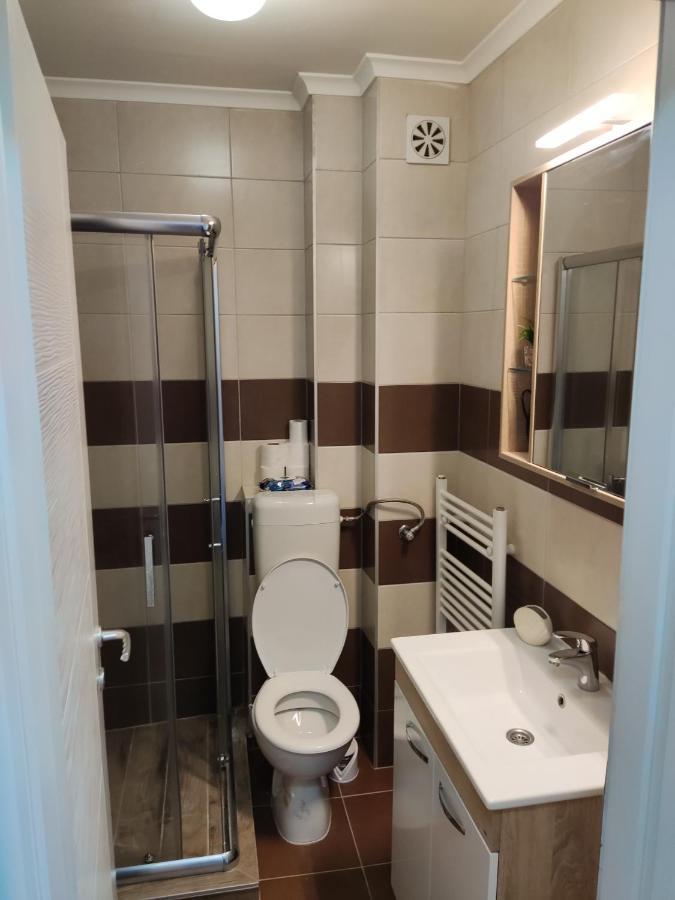 Apartmani Sarah 2 Tuzla Ngoại thất bức ảnh