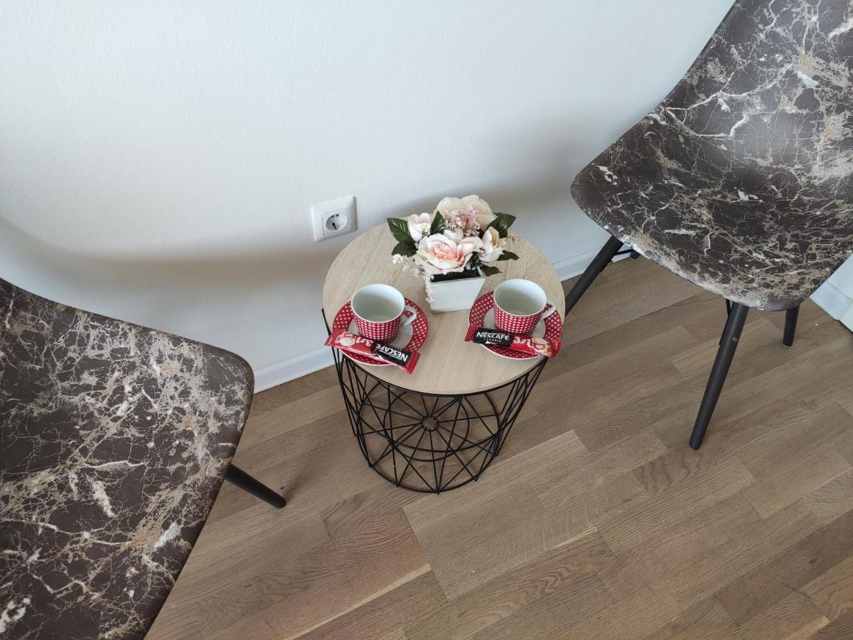 Apartmani Sarah 2 Tuzla Ngoại thất bức ảnh
